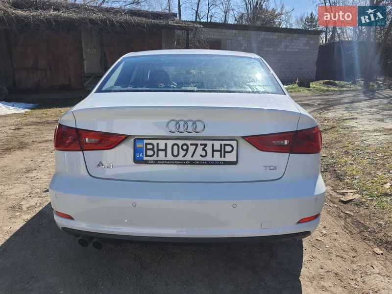 Седан Audi A3 2016 в Одессе