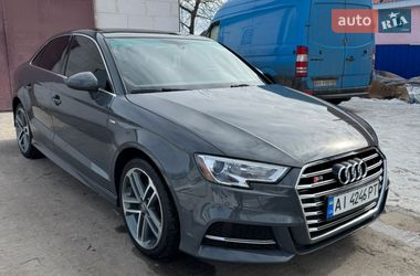 Седан Audi A3 2018 в Киеве