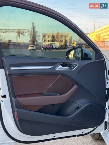 Седан Audi A3 2015 в Києві