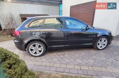 Хэтчбек Audi A3 2010 в Перемышлянах
