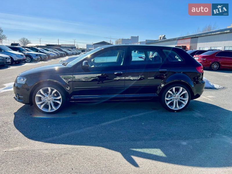 Хетчбек Audi A3 2010 в Житомирі