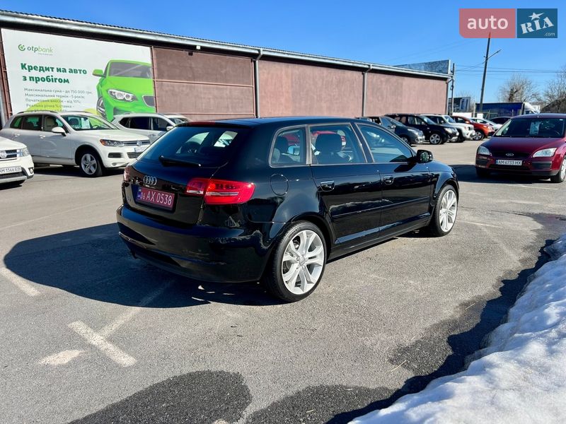 Хетчбек Audi A3 2010 в Житомирі
