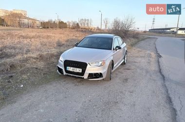 Седан Audi A3 2015 в Івано-Франківську