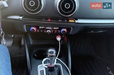 Седан Audi A3 2015 в Івано-Франківську