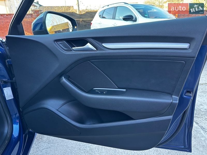 Хэтчбек Audi A3 2014 в Ивано-Франковске