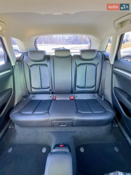 Хэтчбек Audi A3 2015 в Киеве