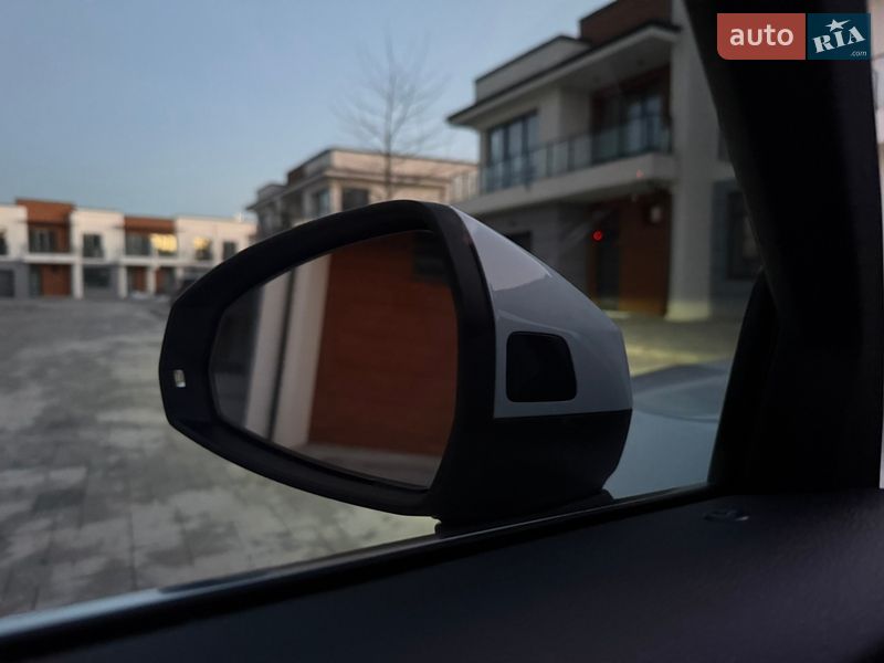 Седан Audi A3 2014 в Ивано-Франковске