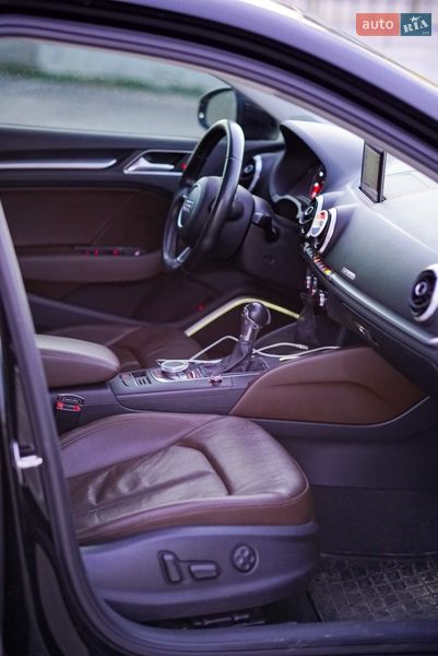 Седан Audi A3 2015 в Одессе