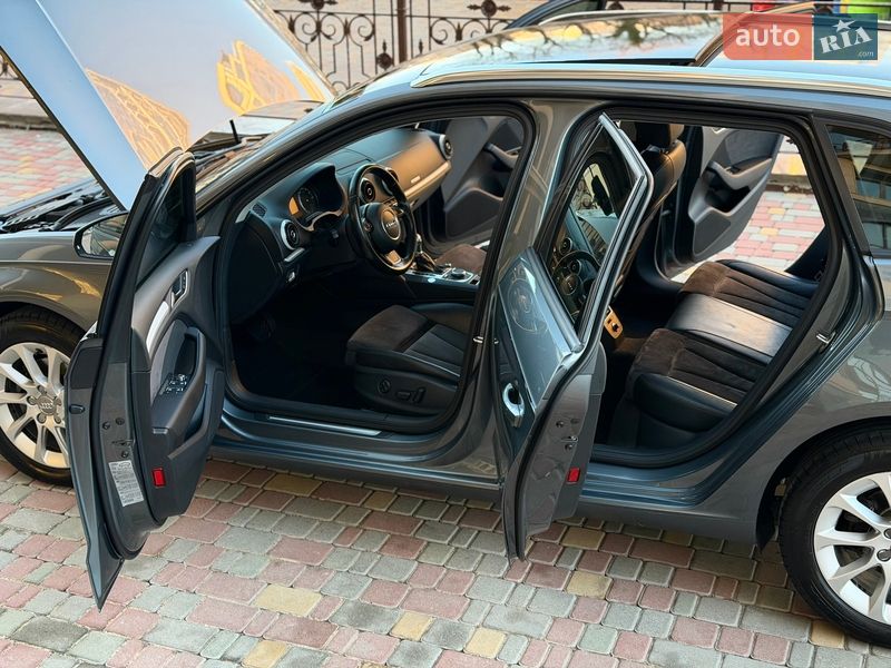 Хетчбек Audi A3 2016 в Одесі