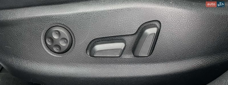 Седан Audi A3 2016 в Львові