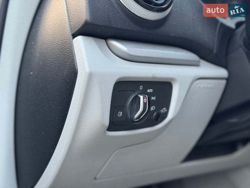 Седан Audi A3 2015 в Львові