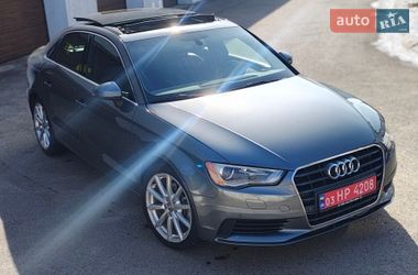 Седан Audi A3 2015 в Рівному