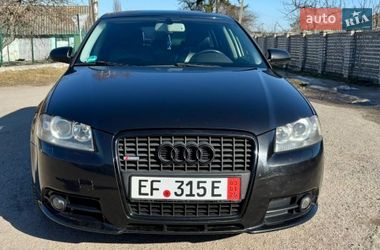 Хэтчбек Audi A3 2004 в Староконстантинове