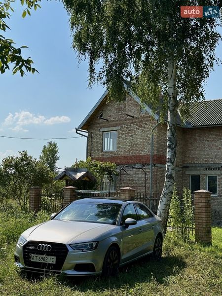 Седан Audi A3 2017 в Коломые