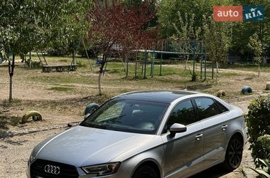 Седан Audi A3 2017 в Коломиї