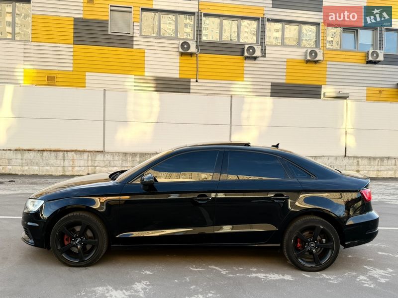 Седан Audi A3 2014 в Киеве