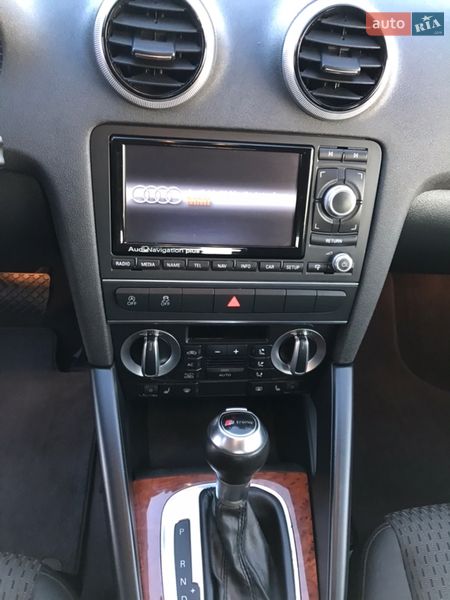 Хетчбек Audi A3 2013 в Чернівцях