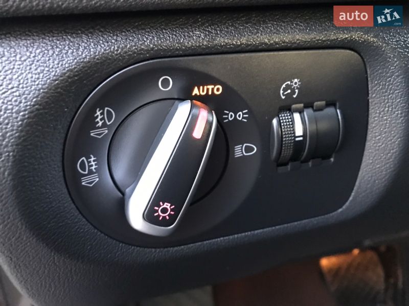 Хетчбек Audi A3 2013 в Чернівцях