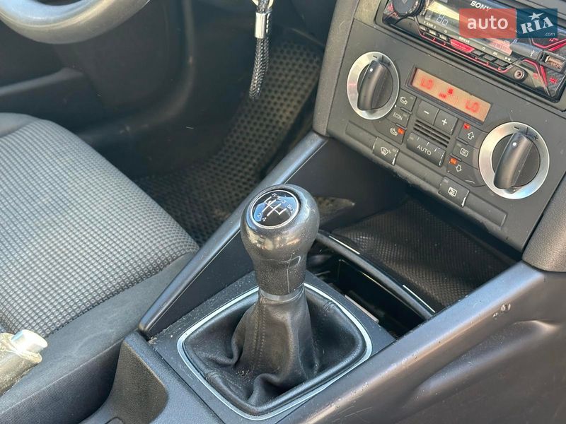 Хэтчбек Audi A3 2003 в Одессе