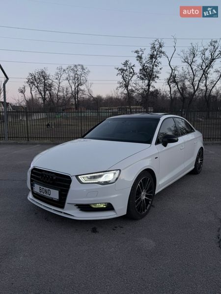 Седан Audi A3 2015 в Днепре