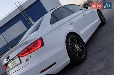 Седан Audi A3 2015 в Днепре