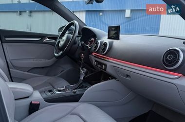 Седан Audi A3 2015 в Днепре
