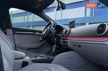 Седан Audi A3 2015 в Дніпрі