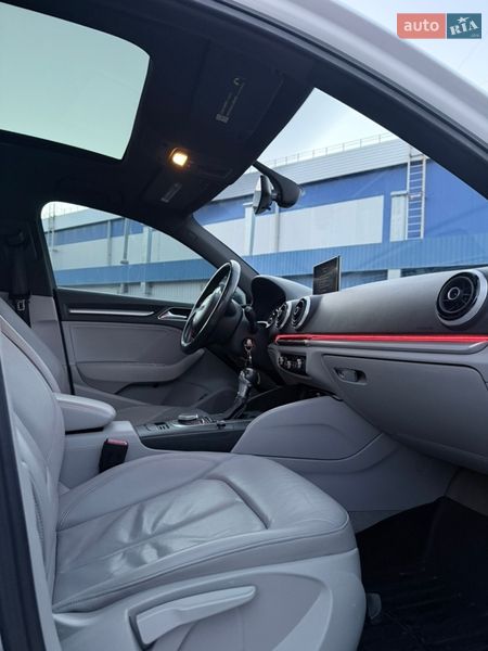 Седан Audi A3 2015 в Дніпрі