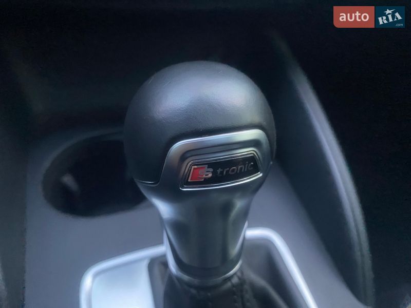 Седан Audi A3 2016 в Дніпрі