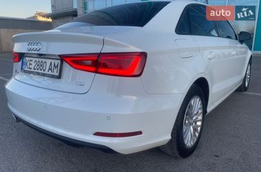 Седан Audi A3 2016 в Дніпрі