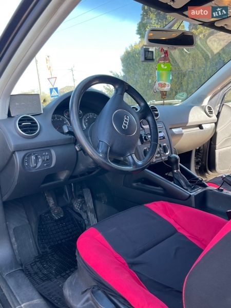 Хэтчбек Audi A3 2003 в Долине