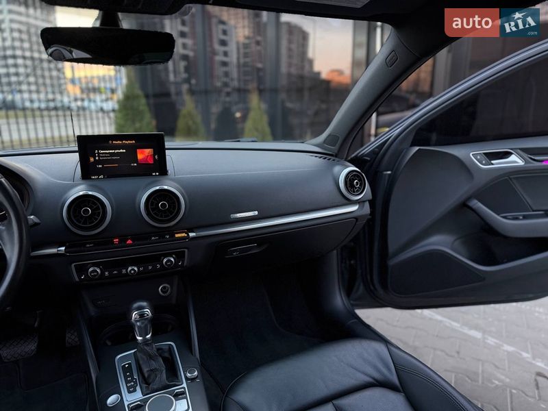 Седан Audi A3 2017 в Києві