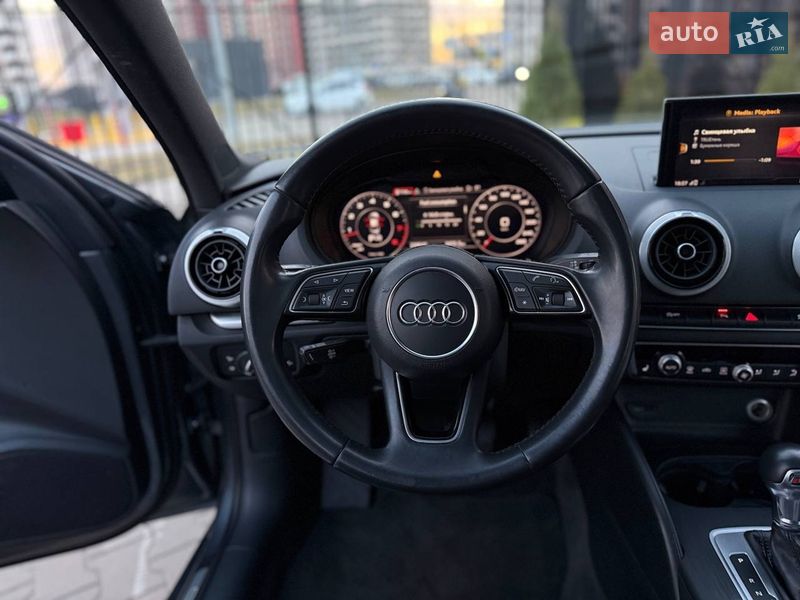 Седан Audi A3 2017 в Києві