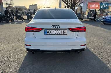 Седан Audi A3 2018 в Харькове