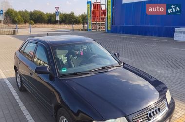 Хэтчбек Audi A3 2001 в Славуте