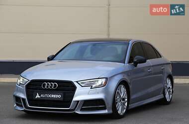 Седан Audi A3 2017 в Киеве