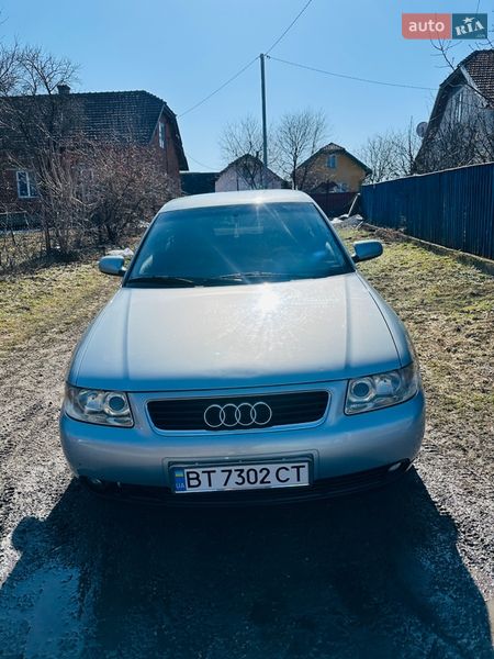 Хэтчбек Audi A3 2002 в Тернополе