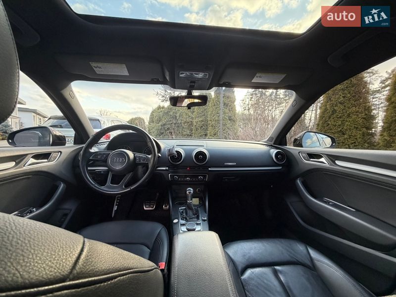 Седан Audi A3 2017 в Ирпене