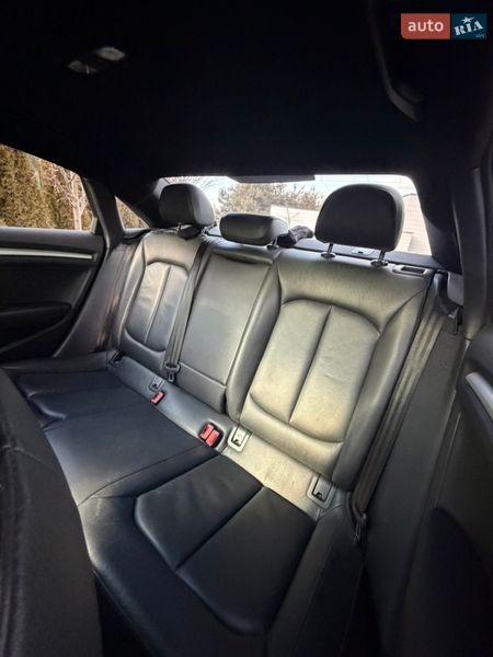 Седан Audi A3 2017 в Ирпене