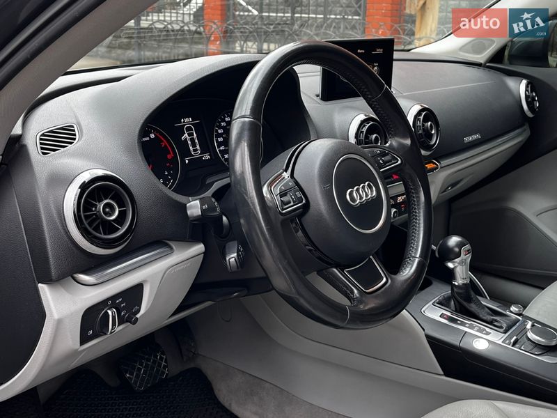 Седан Audi A3 2014 в Одессе