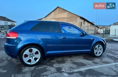 Хэтчбек Audi A3 2004 в Коростене