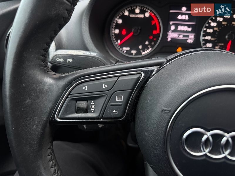 Седан Audi A3 2018 в Львове