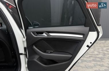 Седан Audi A3 2018 в Львове
