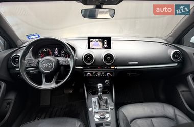 Седан Audi A3 2018 в Львове