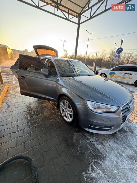 Хетчбек Audi A3 2016 в Полтаві фото 3 Хетчбек Audi A3 2016 в Полтаві