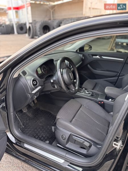 Хэтчбек Audi A3 2015 в Днепре