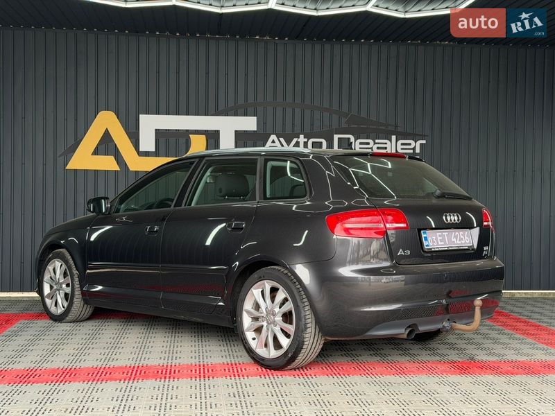 Хэтчбек Audi A3 2012 в Тячеве