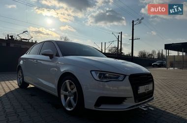 Седан Audi A3 2015 в Києві