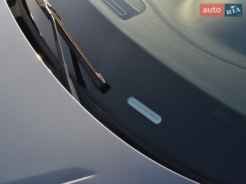 Седан Audi A3 2015 в Киеве