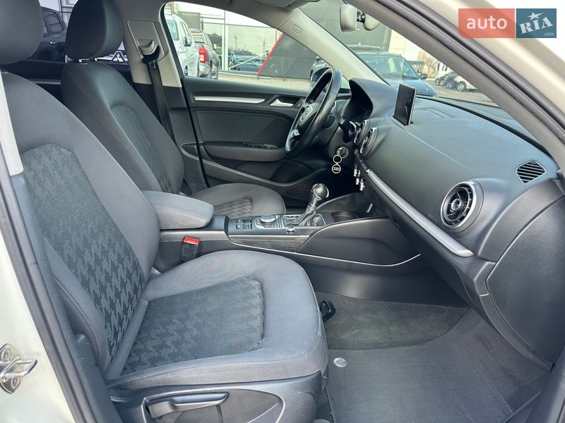 Седан Audi A3 2014 в Киеве фото 24 Седан Audi A3 2014 в Киеве